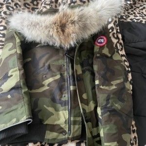 Meet your Posher, Thanh thủy